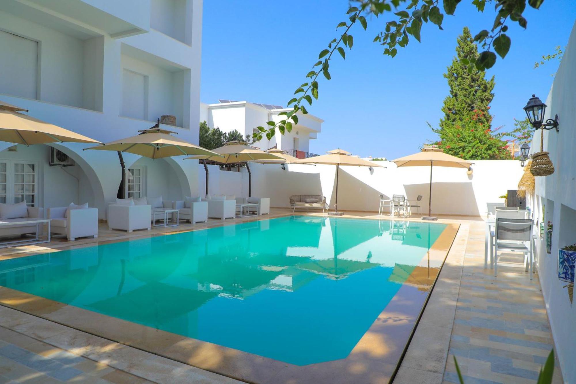 نزل قايا Hotel Gaia Набуль Екстер'єр фото