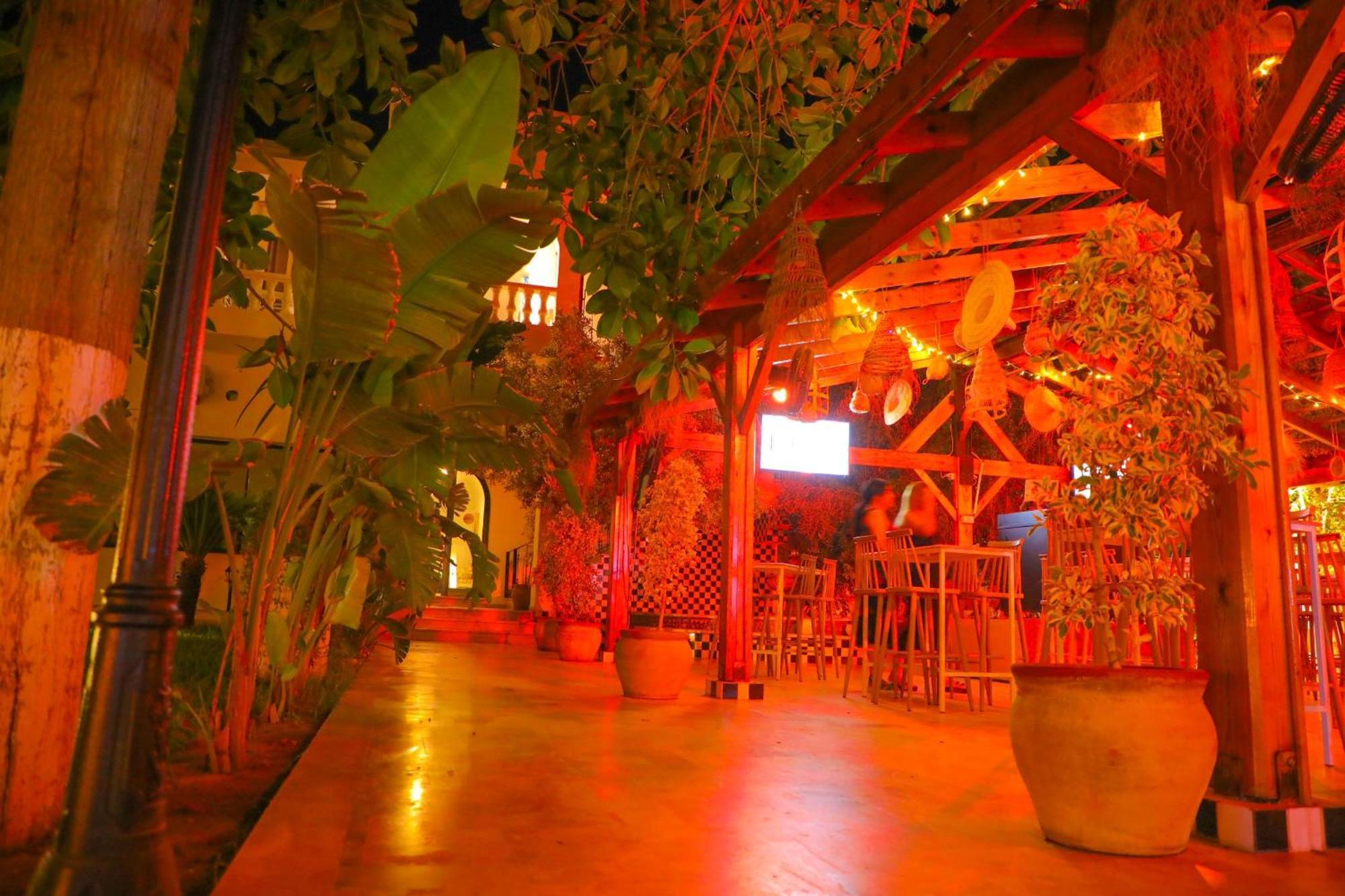 نزل قايا Hotel Gaia Набуль Екстер'єр фото