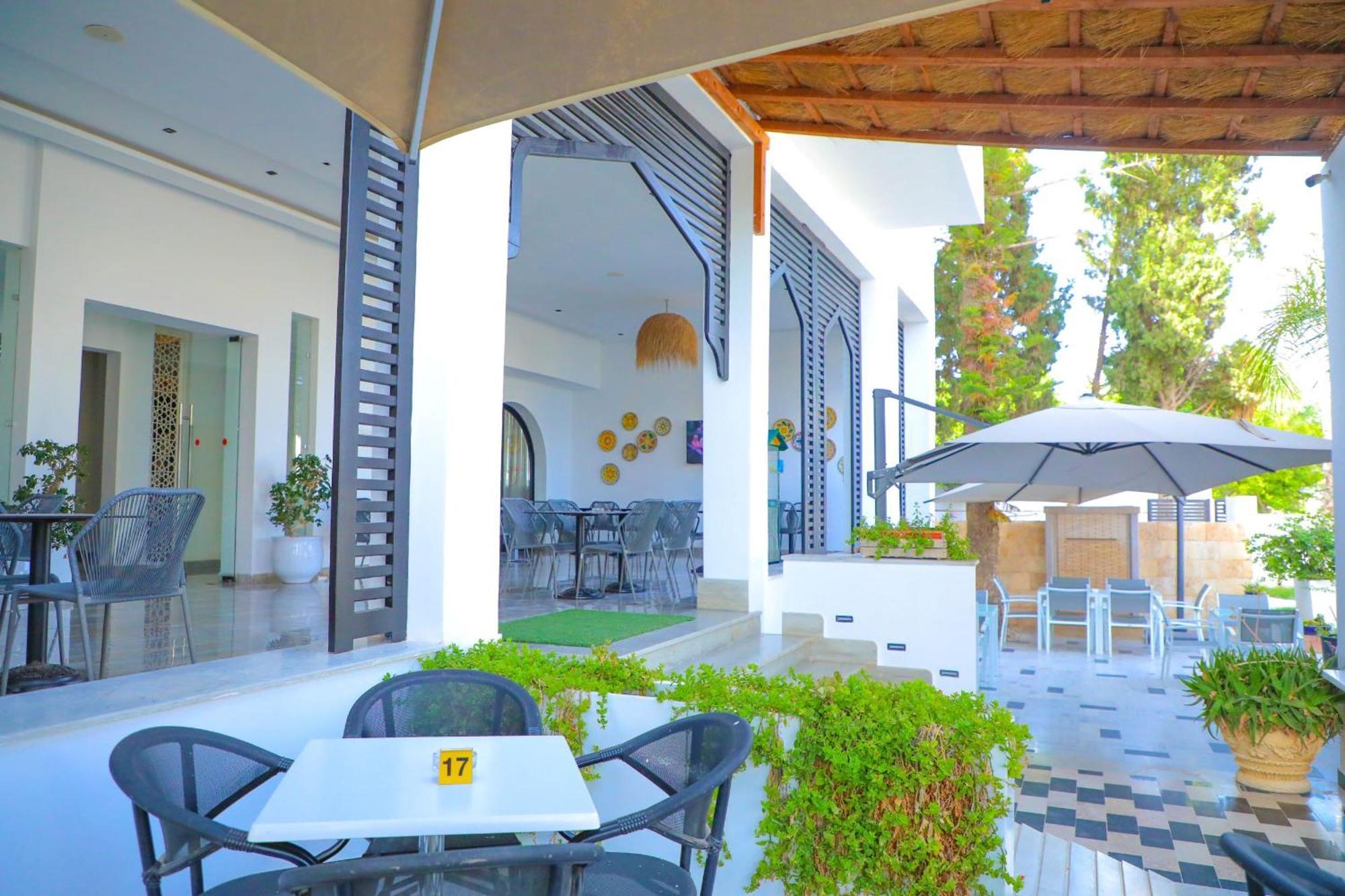 نزل قايا Hotel Gaia Набуль Екстер'єр фото