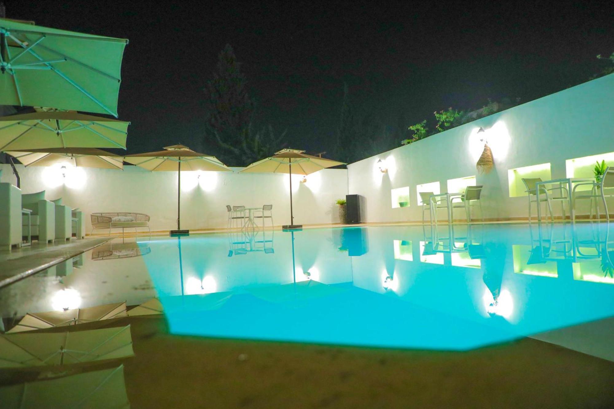 نزل قايا Hotel Gaia Набуль Екстер'єр фото